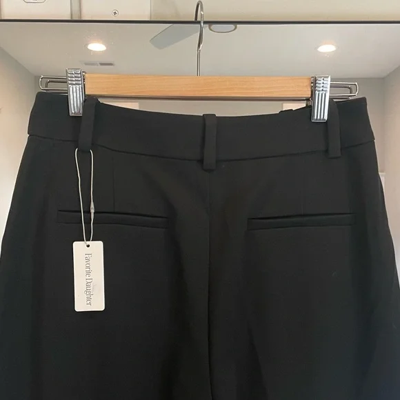 Favorite Daughter The Favorite Pant in Black - Picture 7 of 9